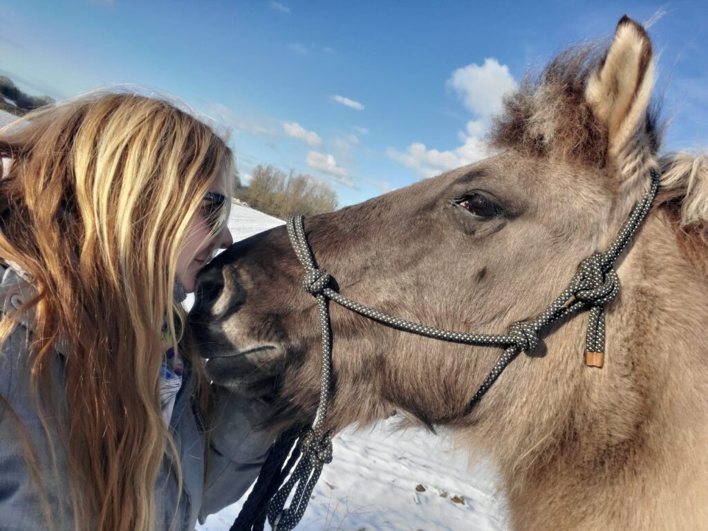 Sabrina mit Pferd
